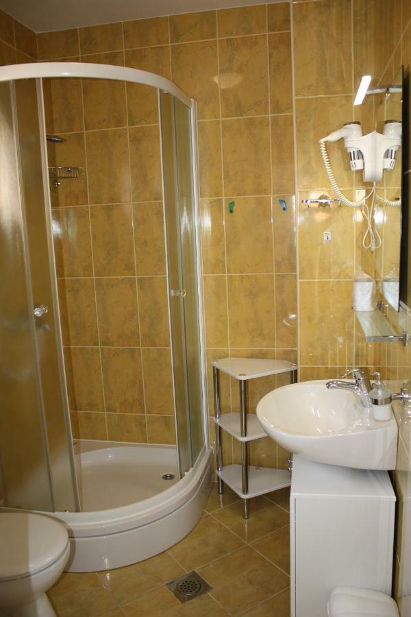 Villa Tea Ražanj Εξωτερικό φωτογραφία