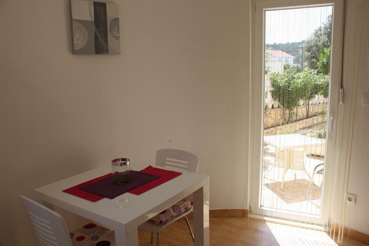 Villa Tea Ražanj Εξωτερικό φωτογραφία